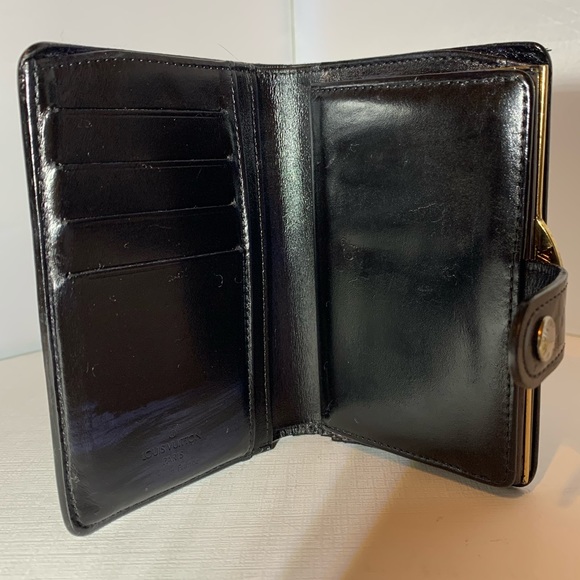 Louis Vuitton Vernis Porte Monnaie Viennois Wallet - Picture 5 of 16